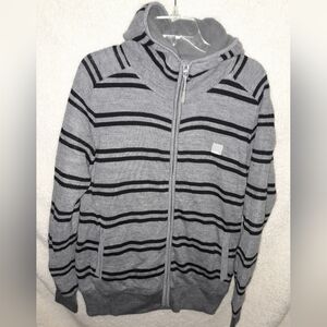 111. Bench Gritte Zip. Color Grey and Black